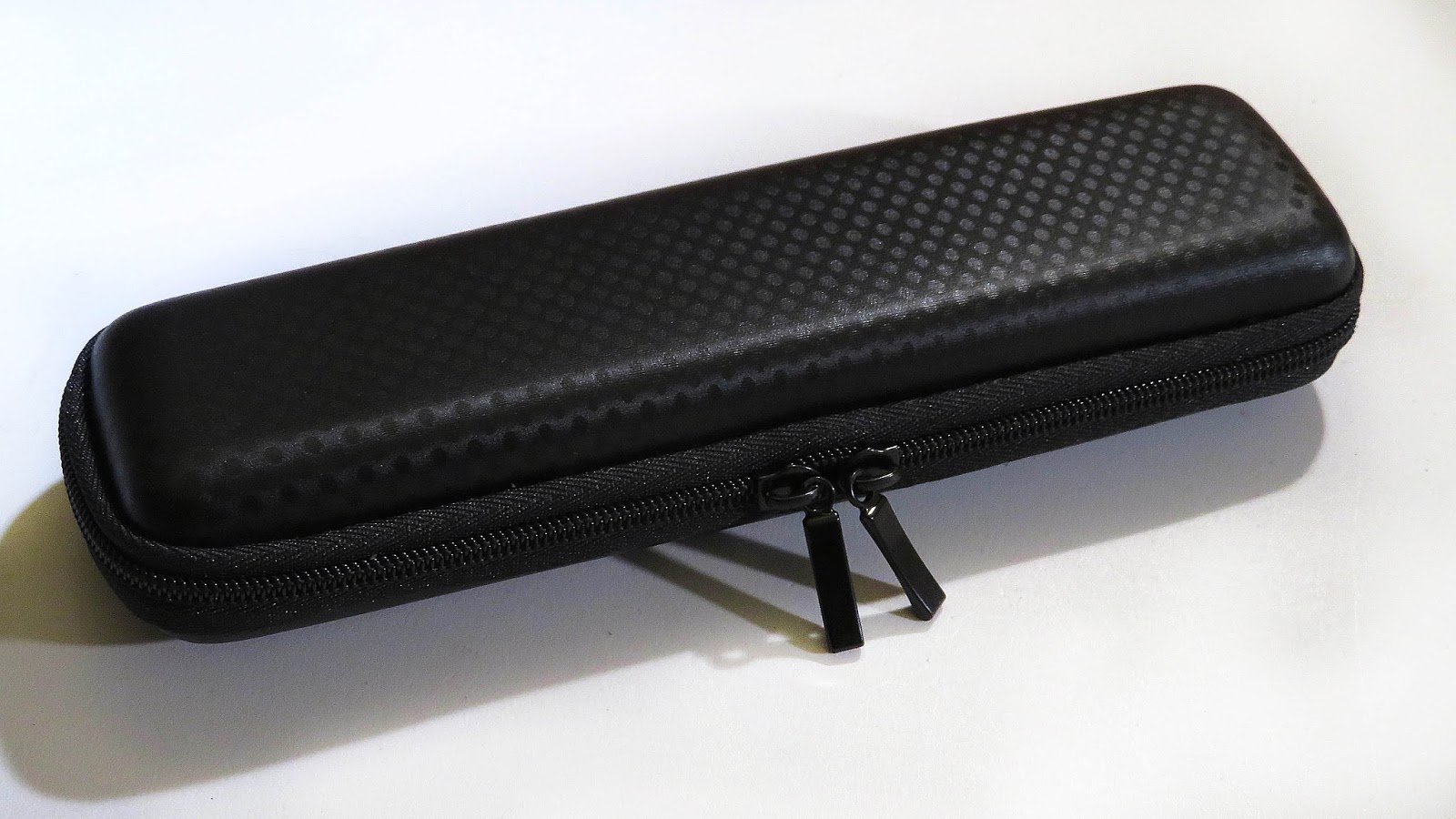 Mudder EVA Hard Shell Pencil Case for Executive Fountain Pen and Stylus