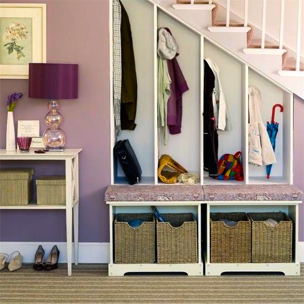 Muebles bajo la escalera | Ideas para decorar, diseñar y mejorar tu casa.