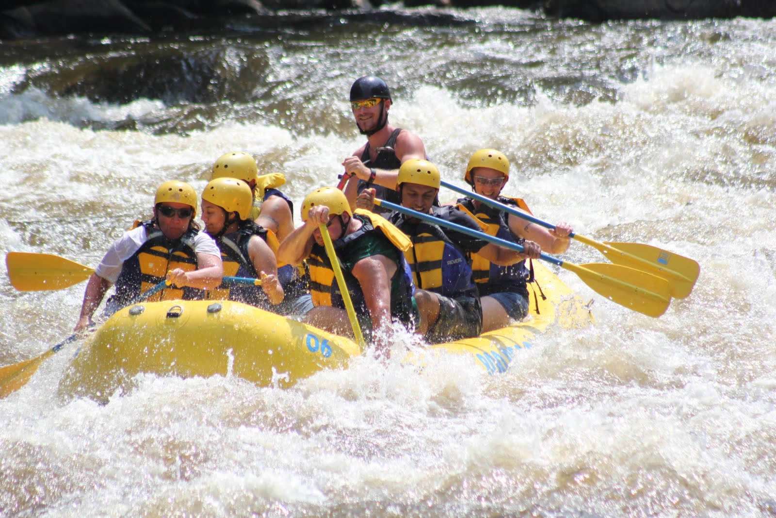 Aileen & Dale's Wild Ride White water rafting in Tennessee