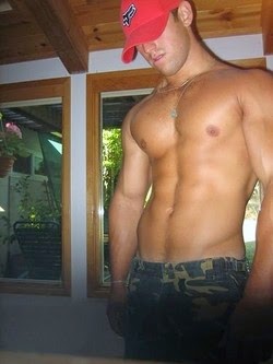 Provocative Wave for Men: Hot Shirtless Rednecks