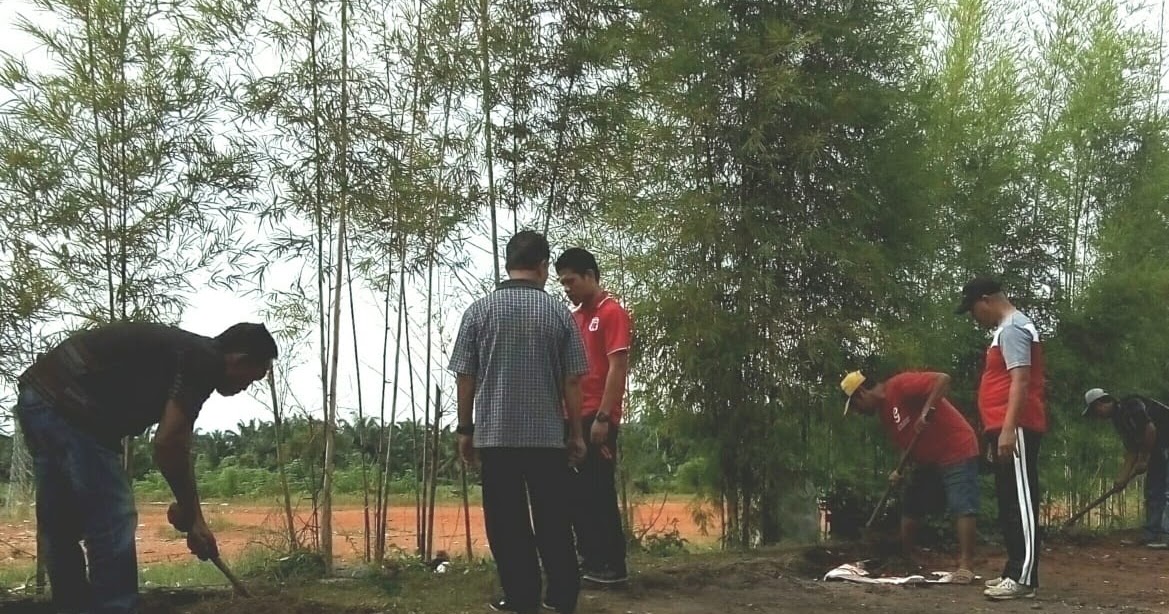 Lurah Kelurahan Urung Kompas Jumat Bersih Bersama Dengan Warga Fikiran Sumut