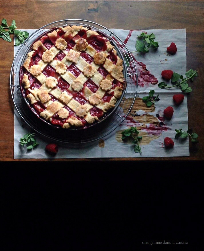 Prospero's raspberry + ale pie; an arbitrary farewell to summer | une gamine dans la cuisine 