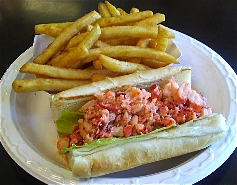 TheYearRounder's Guide to Provincetown The Hot Lobster Roll at The