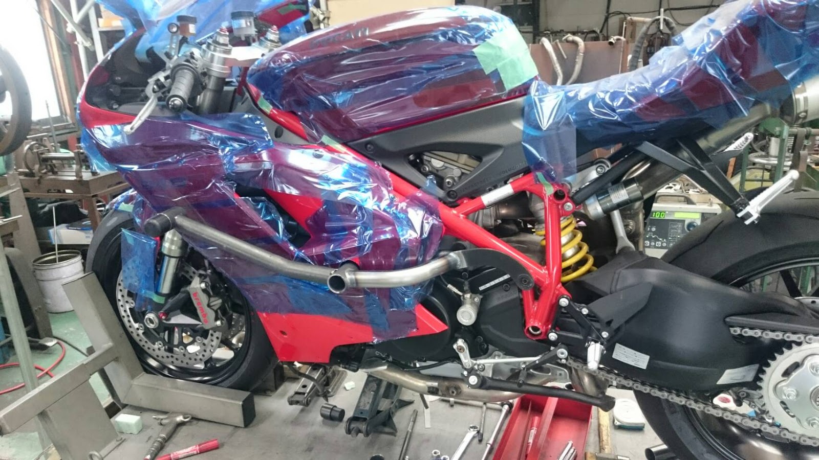 DUCATI 848 ワンオフ エンジンガード スタントケージのご紹介