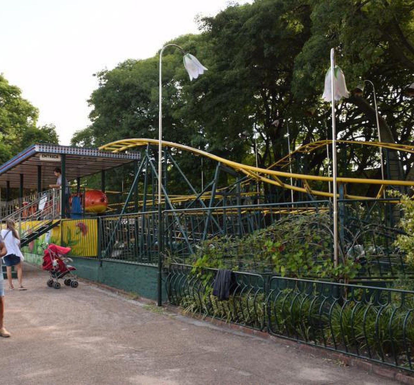 NIGHTWALKER: JUEGOS PARQUE RODO AYER Y HOY