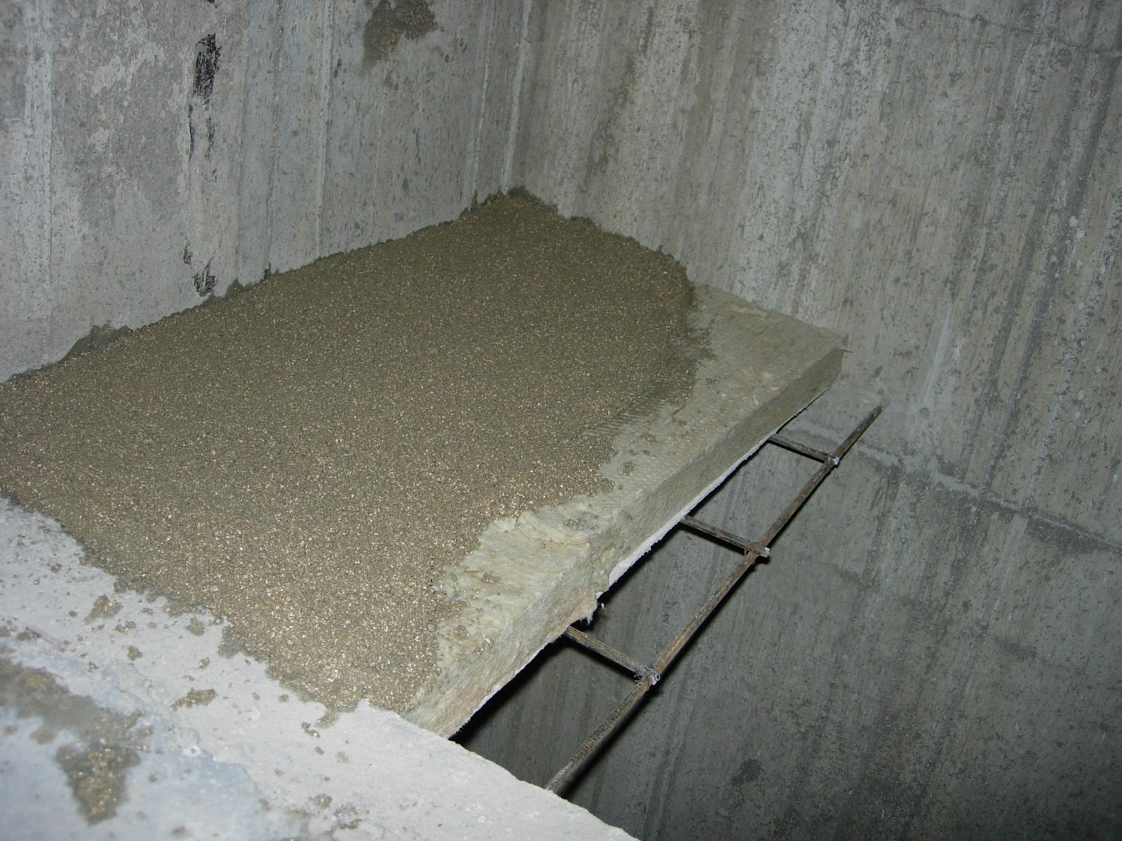 FIRESTOP MATERIAL untuk shaft dan lubang kabel