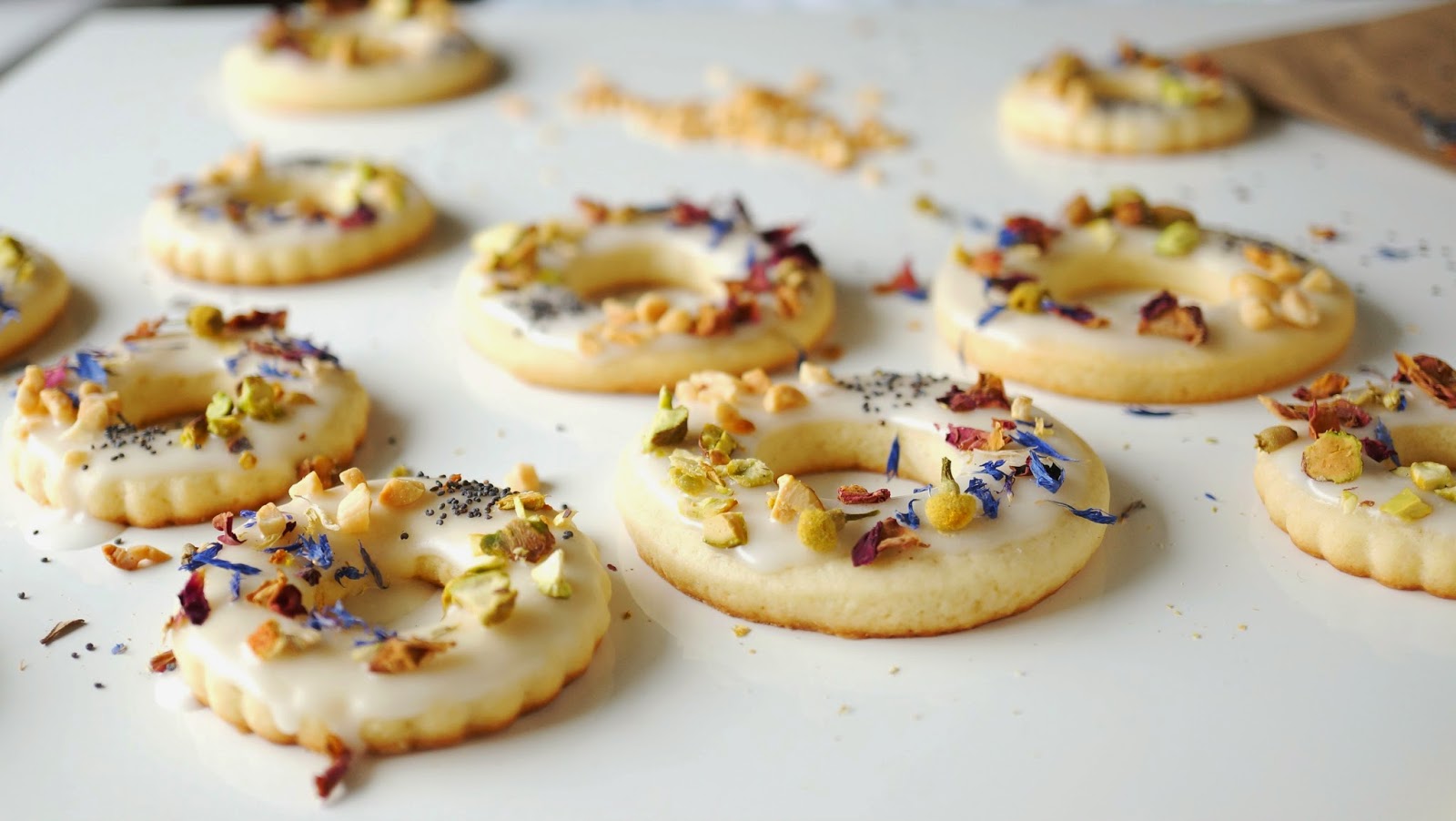 Miss Hangrypants: Spring Bloom Cookie Wreaths