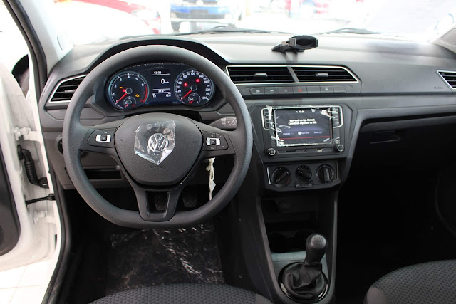 Novo VW Gol 2019 - interior - painel