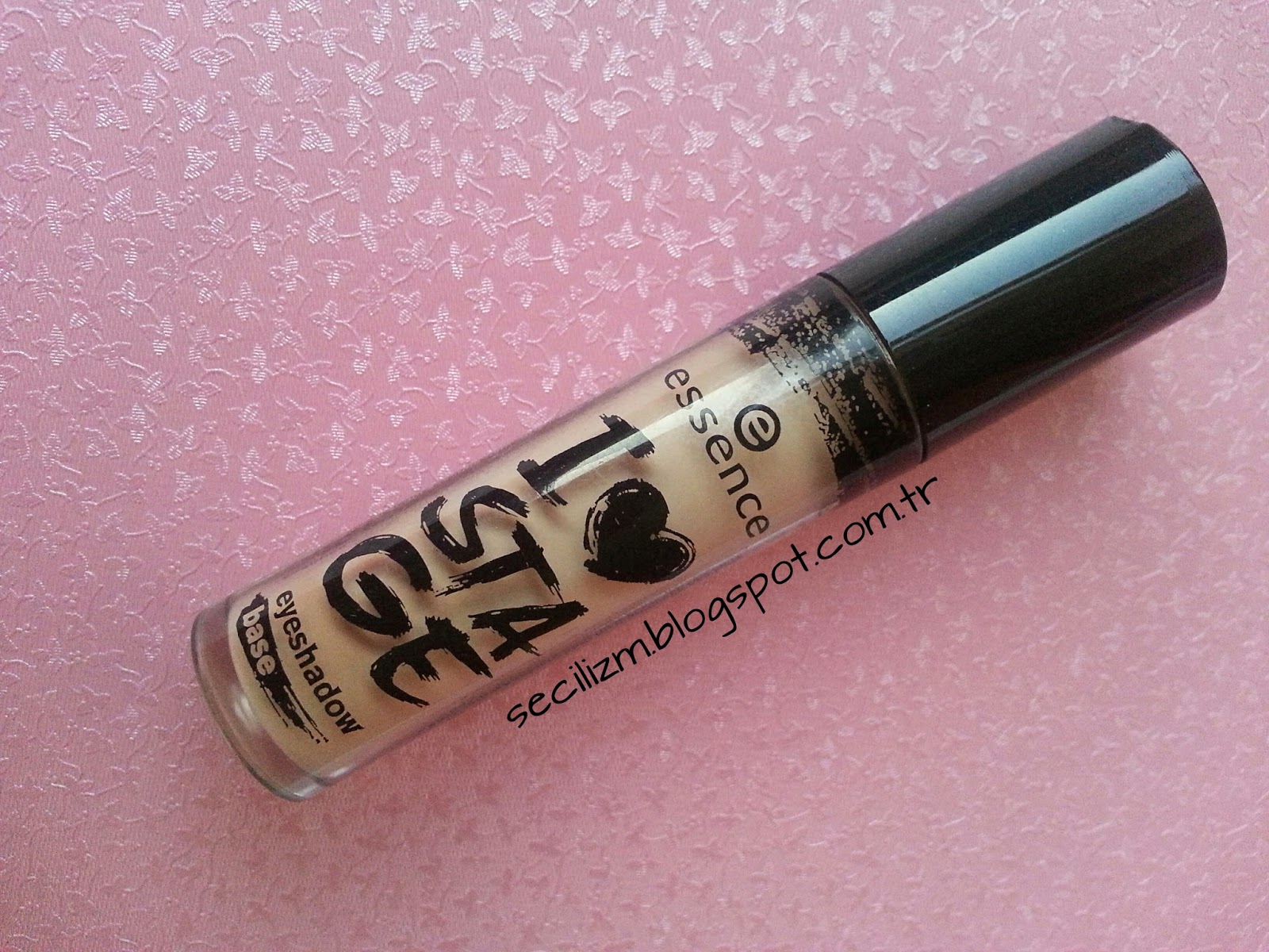 Essence тушь i love crazy volume. Essence 1. Essence база под макияж воздушная. Essence i love volume. Candy - i want candy.