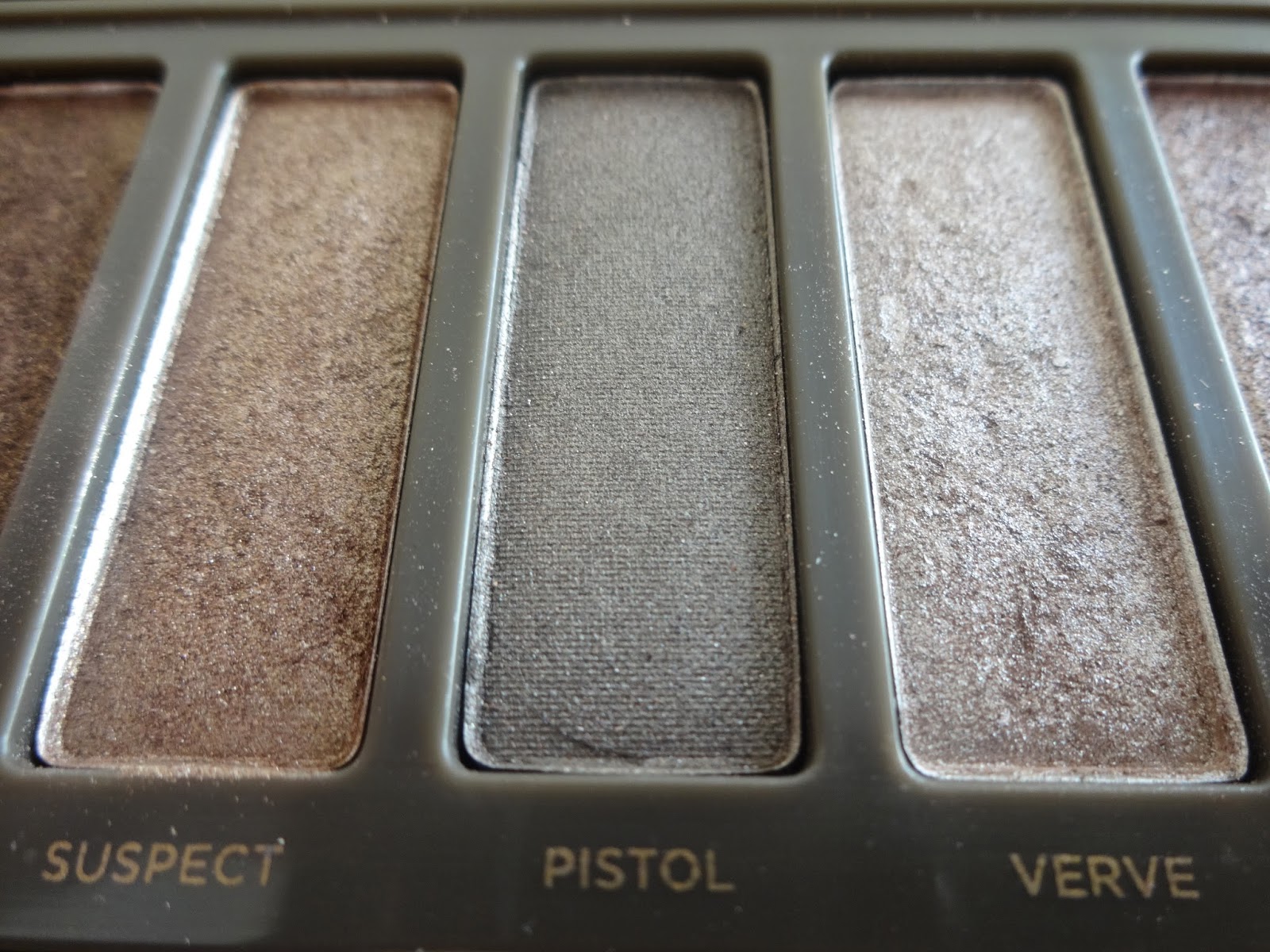 Urban Decay Naked 2 Palette Review 5