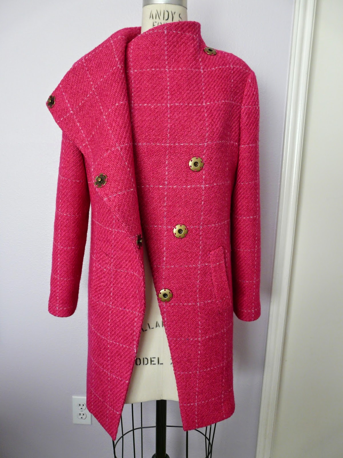 Amanda's Adventures in Sewing Vogue 8933 Hot pink wool coat