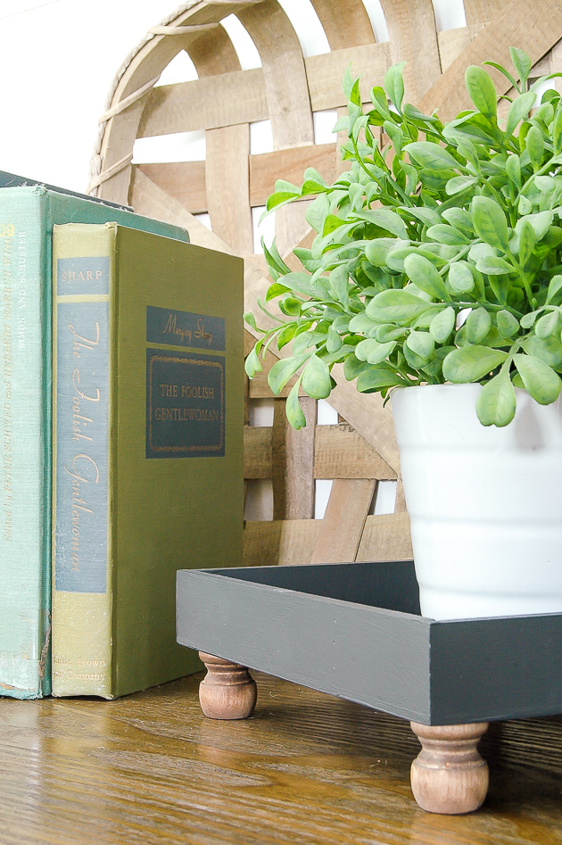 How to turn Dollar Tree art into an easy farmhouse tray Little House