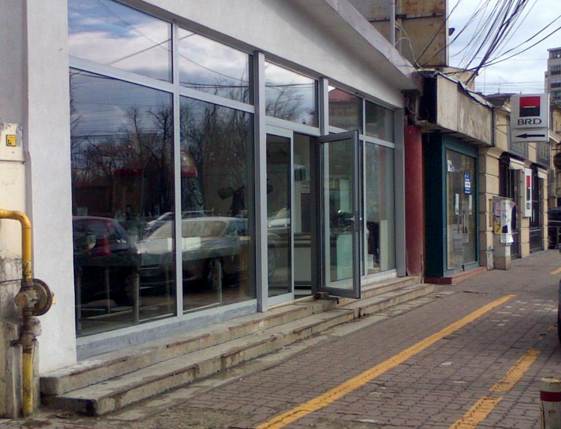 Despre usi Piaţa Dorobanţi