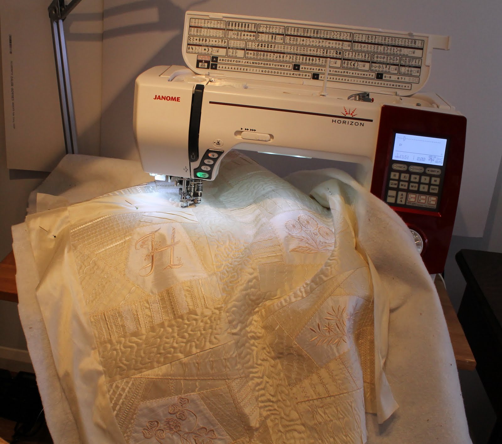 Sew Janome Heirloom Quilt made on Janome Horizon and MC11000SE