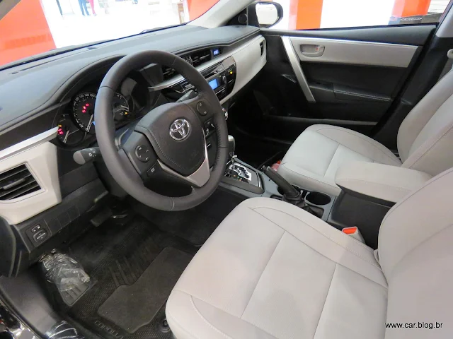 Toyota Corolla GLi 2016 Automático