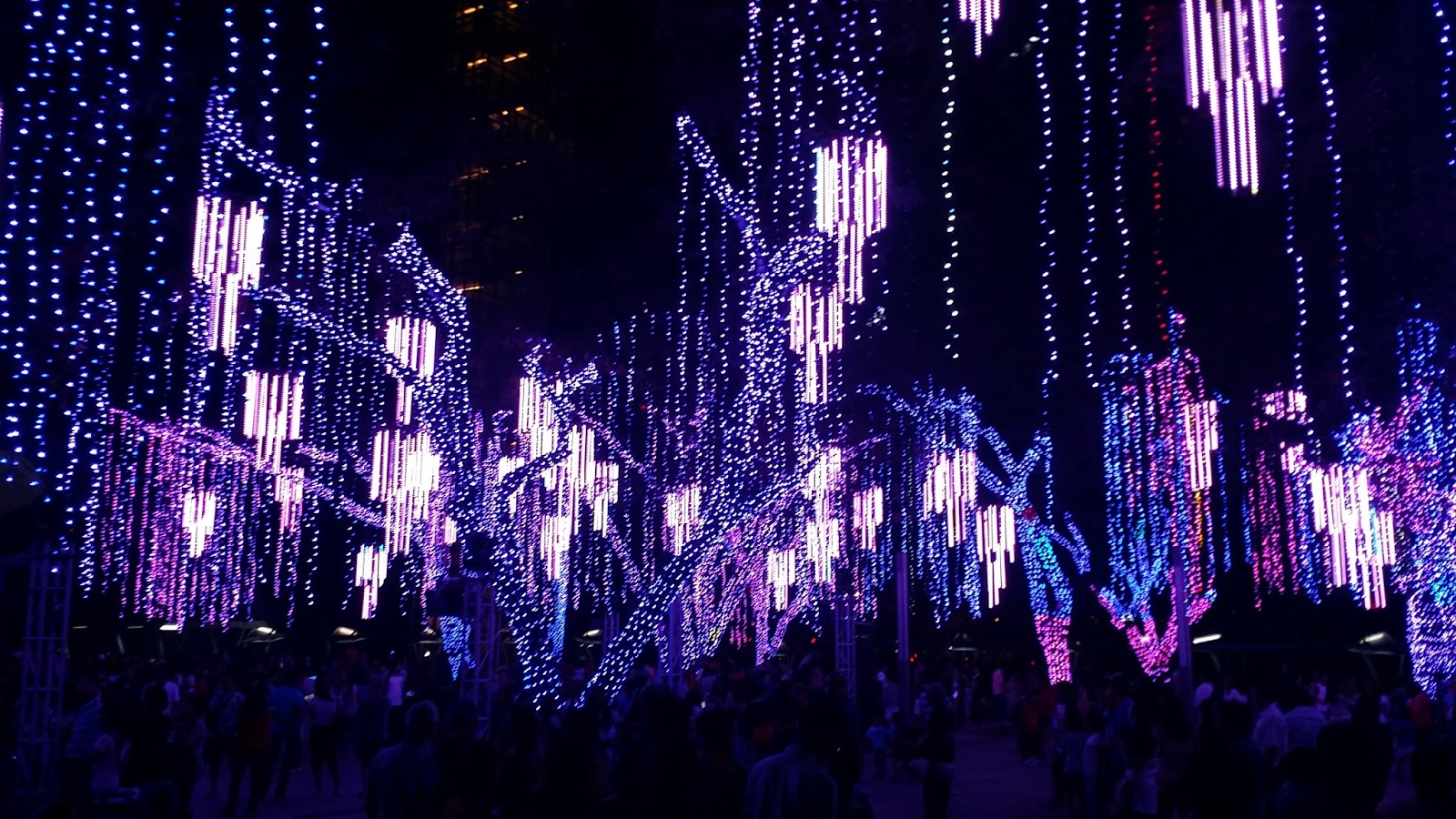 wandering... can't go home Ayala Triangle Gardens Lights and Sounds