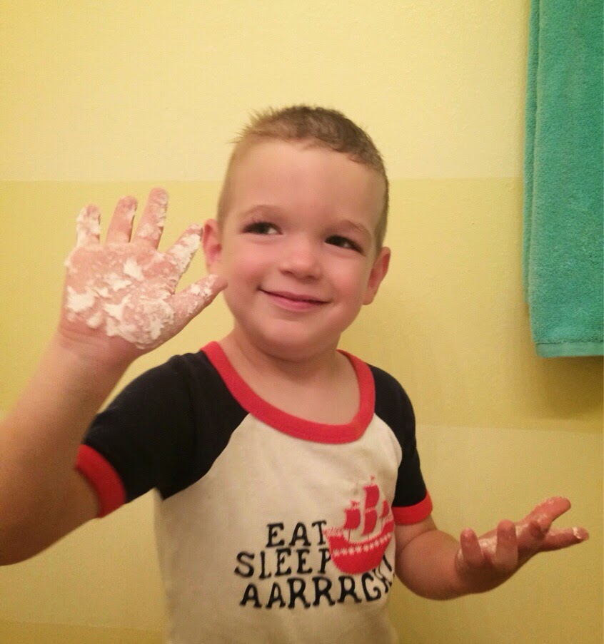 Misadventures of a Fit Mom: How to Get Easter Egg Dye off Your Kid's Hands