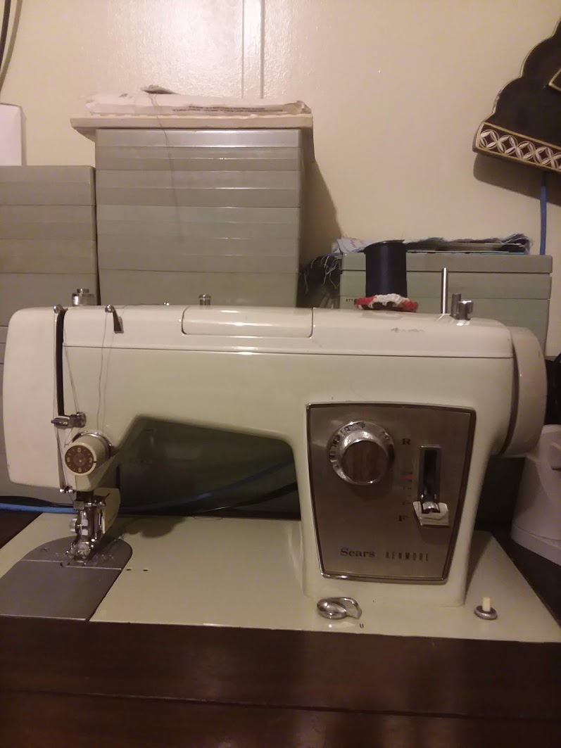 VINTAGE SEWING MACHINES SEARS KENMORE 158.950 & 158.960 SEWING MACHINES