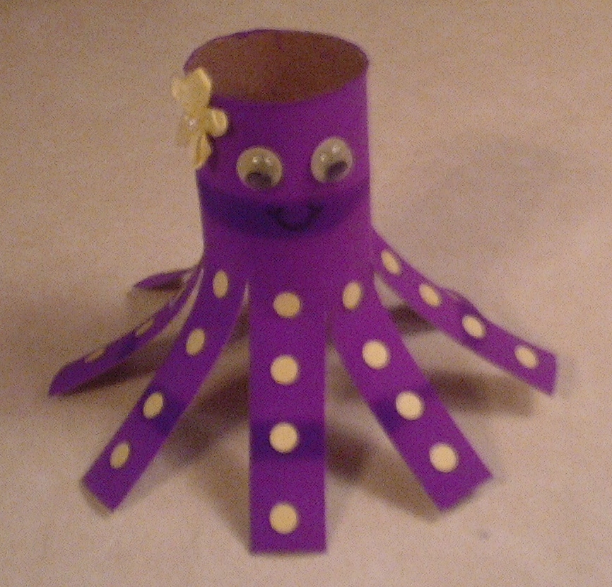 Creative Bang Toilet Tissue Roll Octopus