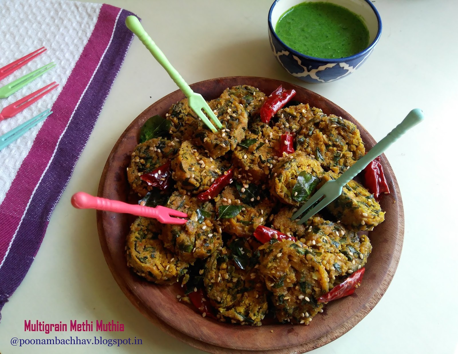 Annapurna Multigrain Methi Muthia Recipe / Steamed Dumplings