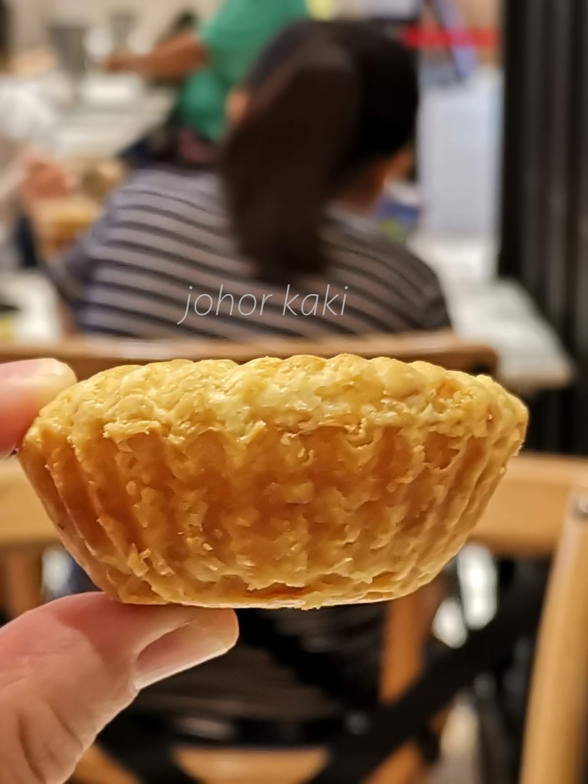 Famous Nam Heong Egg Tarts in JB · KSL Mall · Mid Valley Southkey Tony