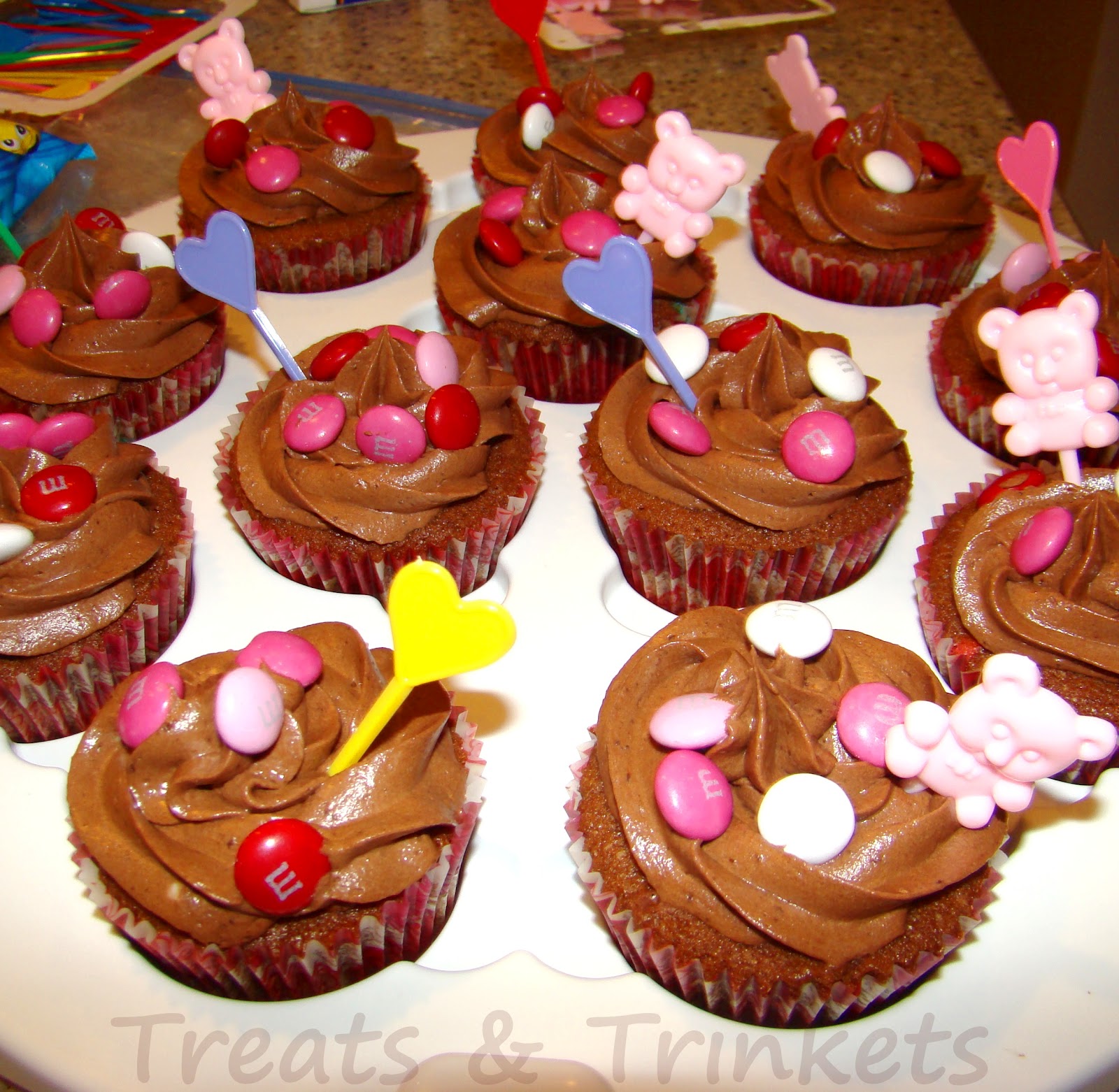 Treats & Trinkets Dark Chocolate Dreams Cupcakes