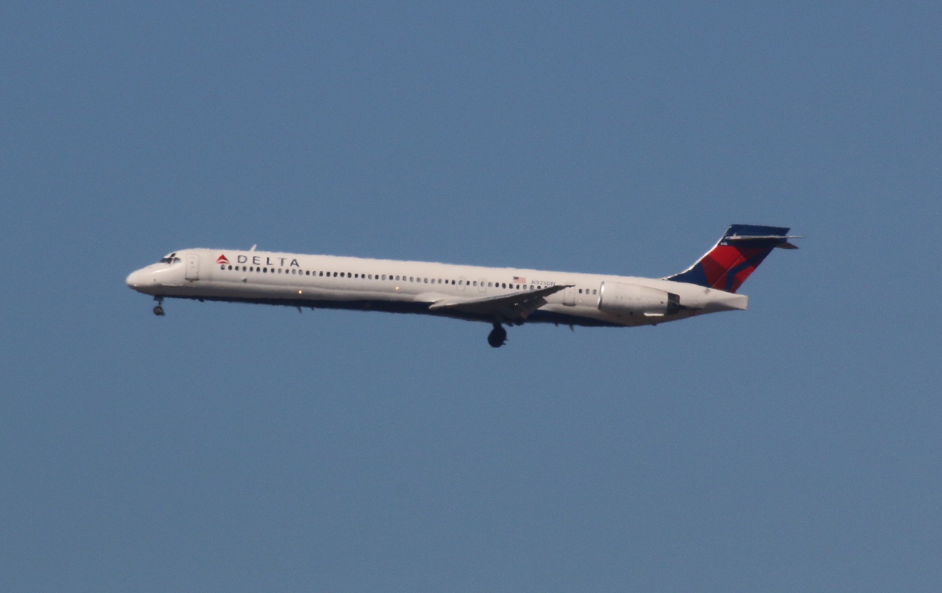 Michigan Exposures Hanging Out With the Heavies