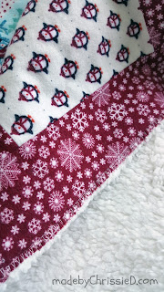 5 Step Guide To A Perfect Minky Quilt Back [Tutorial] by www.madebyChrissieD.com