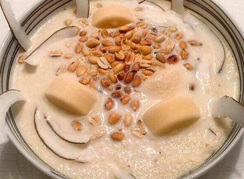 1 Lol...What a long grammar for a simple dish of soaked garri with groundnut, milk and coconut