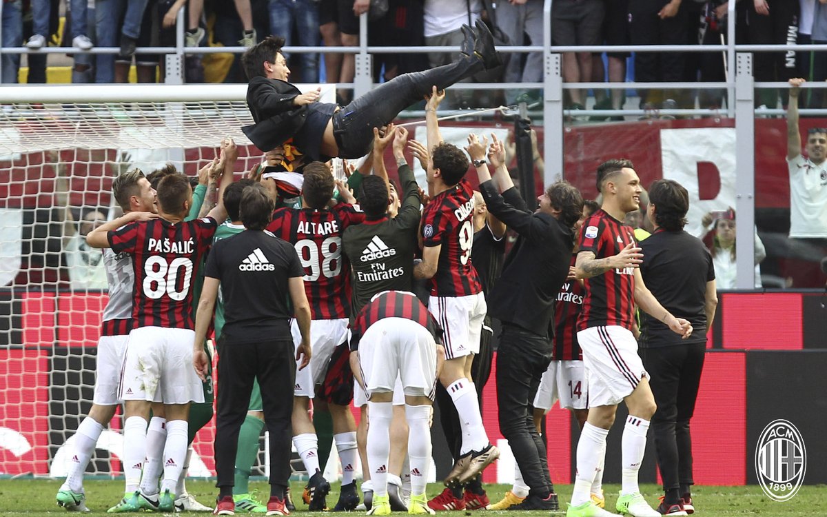 So Much Better | AC Milan 17-18 Home Kit - On-Pitch Debut ... So Much Better | AC Milan 17-18 Home Kit - On-Pitch Debut ...
