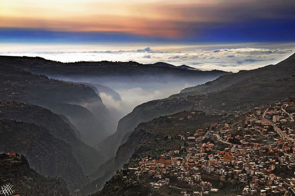 وادي قاديشا فى لبنان 
