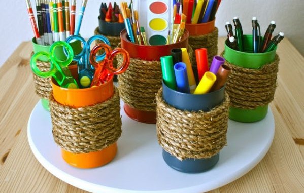 Ideia de Organizador de Material Escolar com Reciclagem