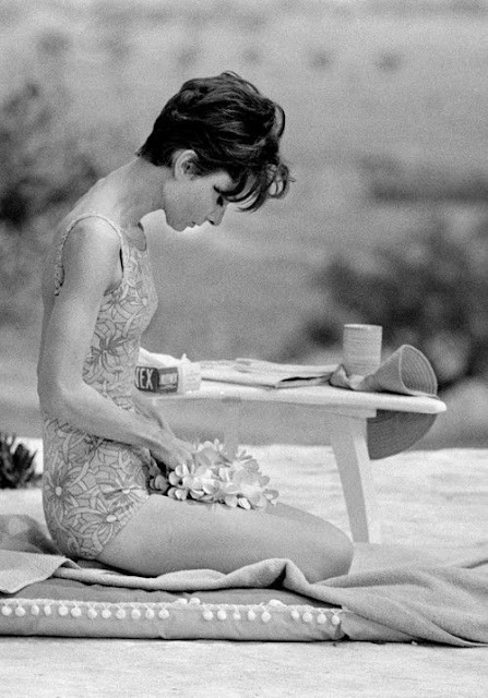 Fotografías de Audrey Hepburn en el rodaje de Dos en la carretera