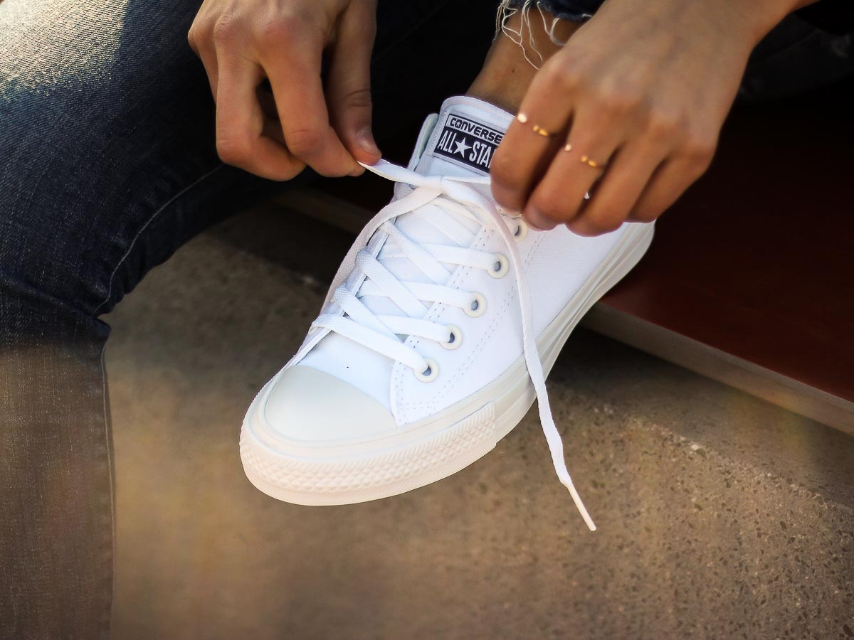 SOLEKITCHEN Converse Chuck Taylor All Star II Ox "Salsa Red"