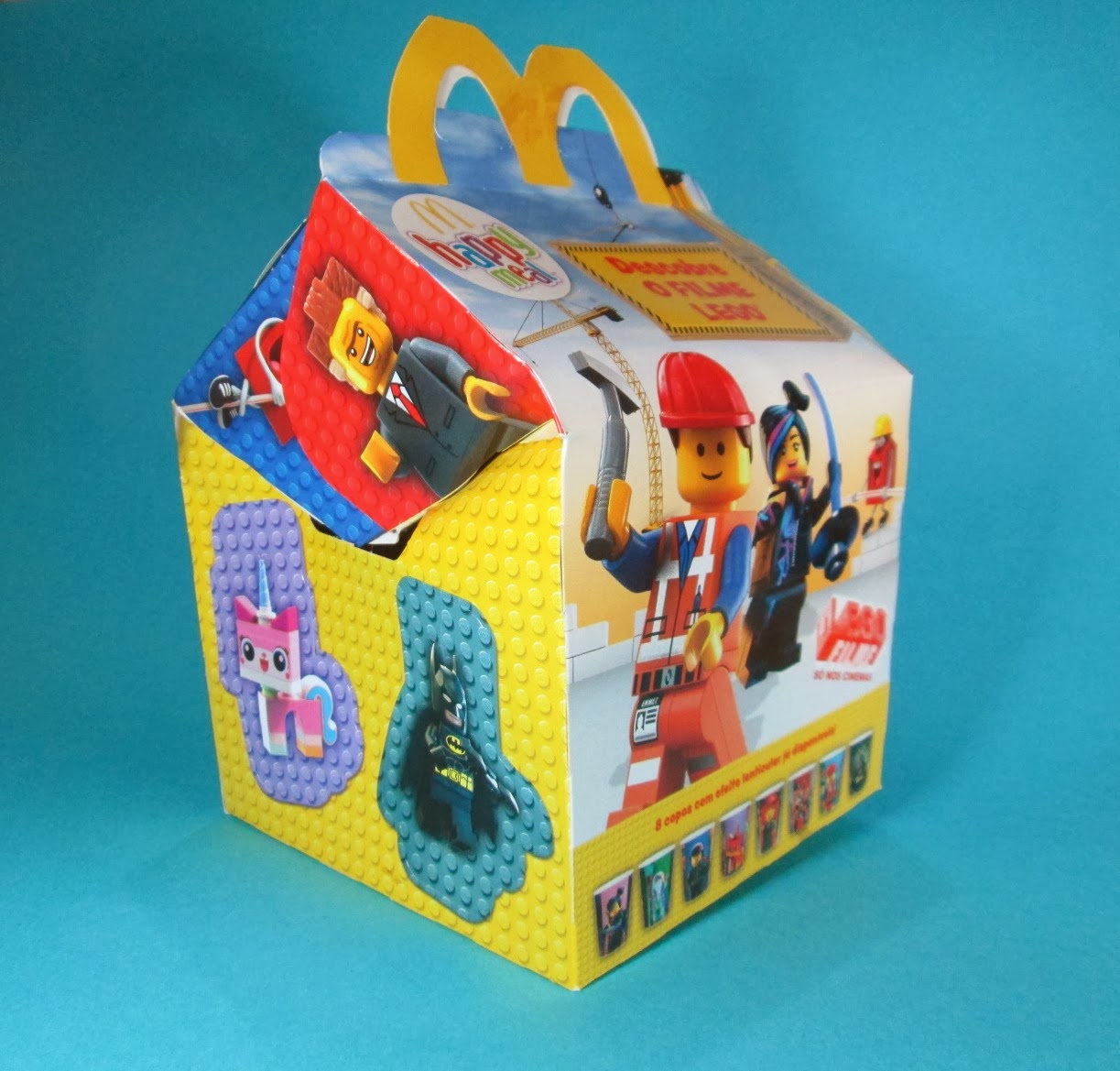 Brinde Happy Meal McDonald's The Lego Movie - copo