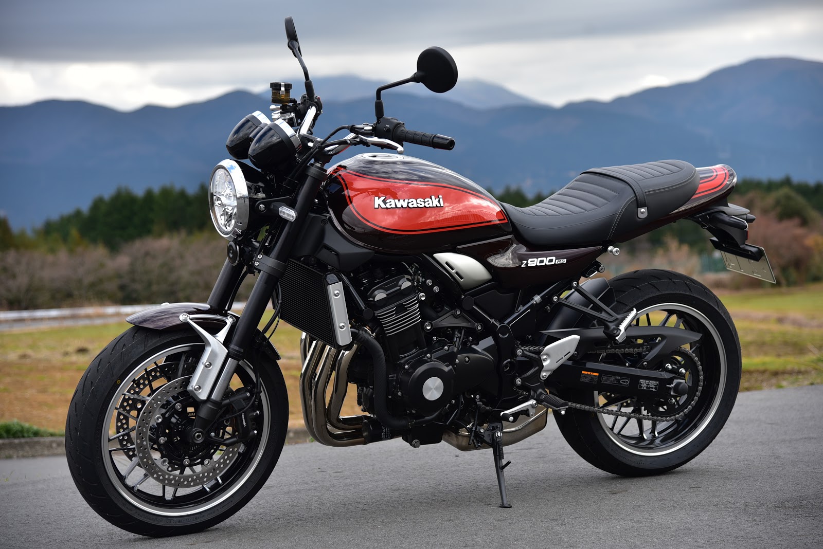 Blueskyfuji スズキの新型カタナ デビュー前の考察 Gsx S1000より