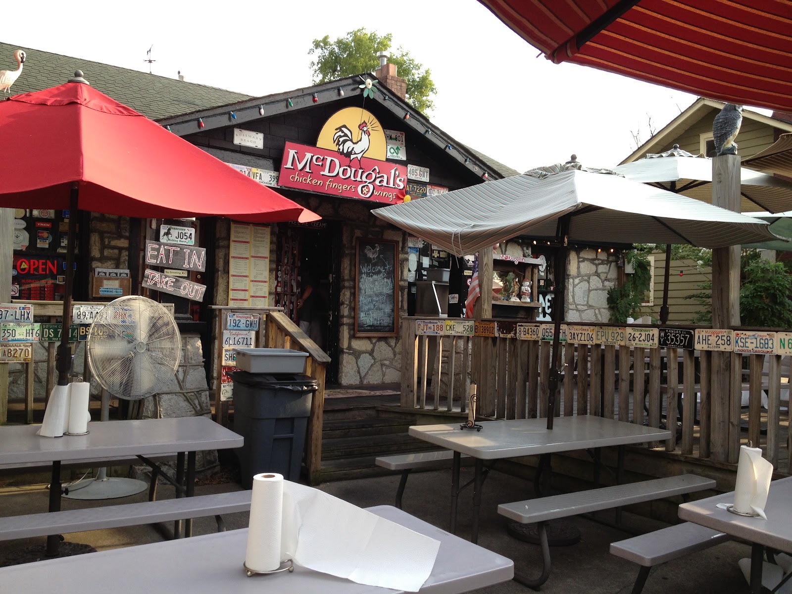 PIG OUT SPOTS McDougal’s Chicken Fingers & Wings (Nashville, TN)