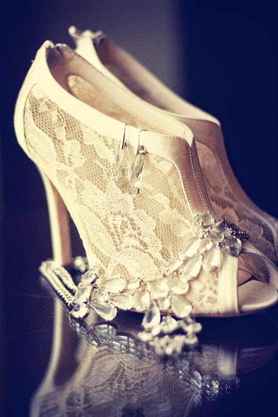 Ideas For A Vintage Themed Wedding, One Of This Year's Hottest Trends ...