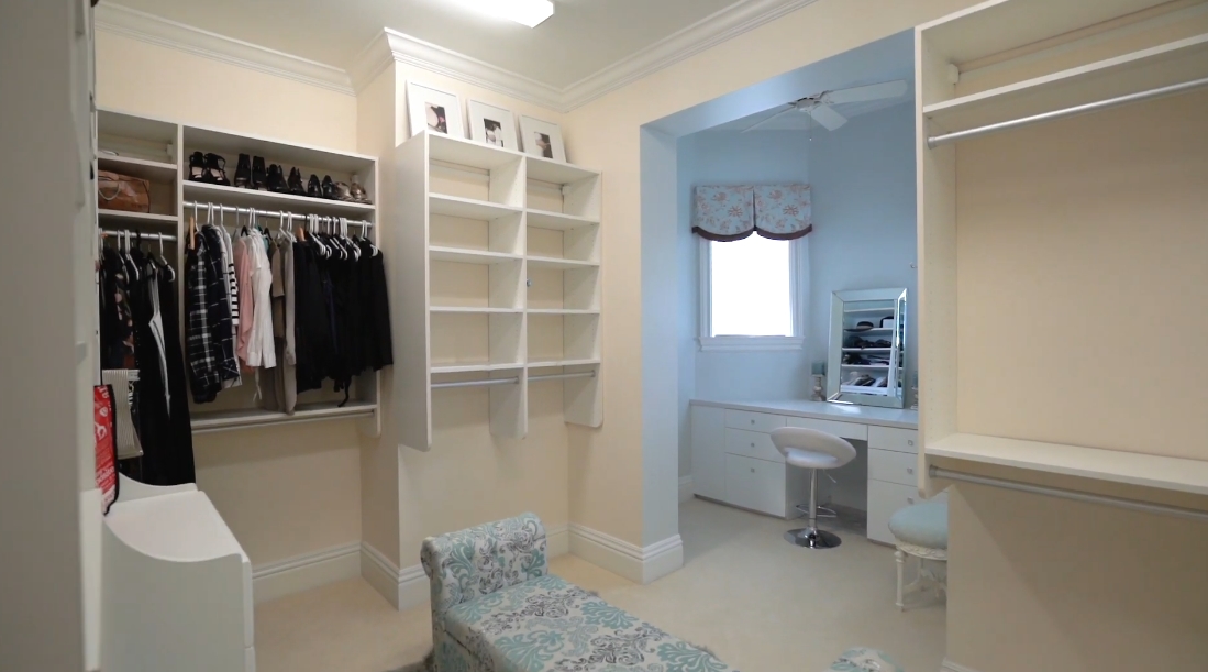 Tour 11641 SW 3rd St, Plantation, FL vs. 26 Interior Design Photos