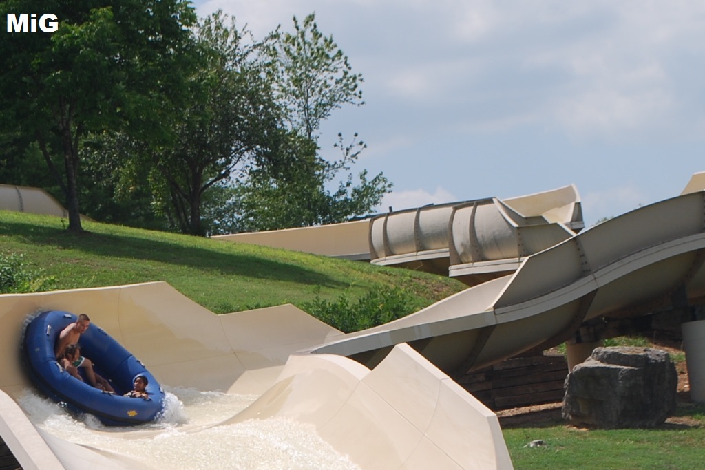 MidwestInfoGuide White Water Branson