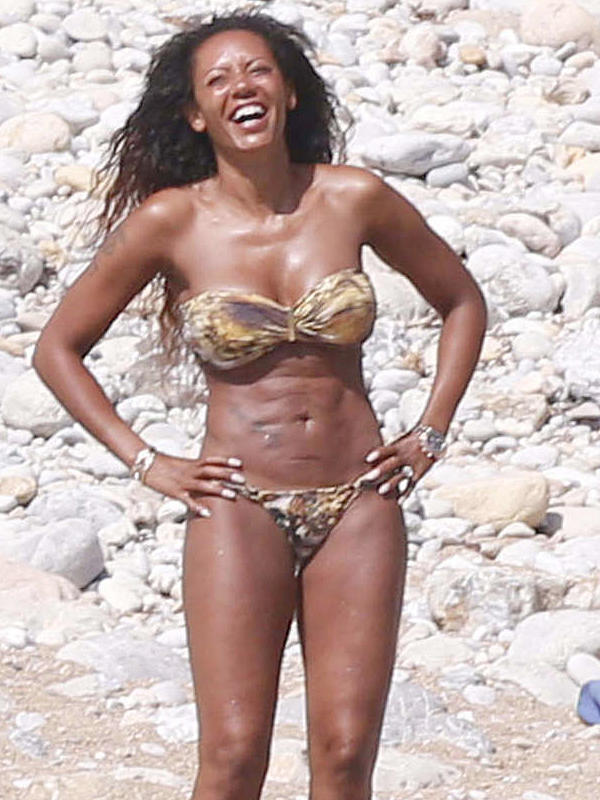 Bikini O Bikini Melanie Brown Gold Bikini Booty In Ibiza -2507