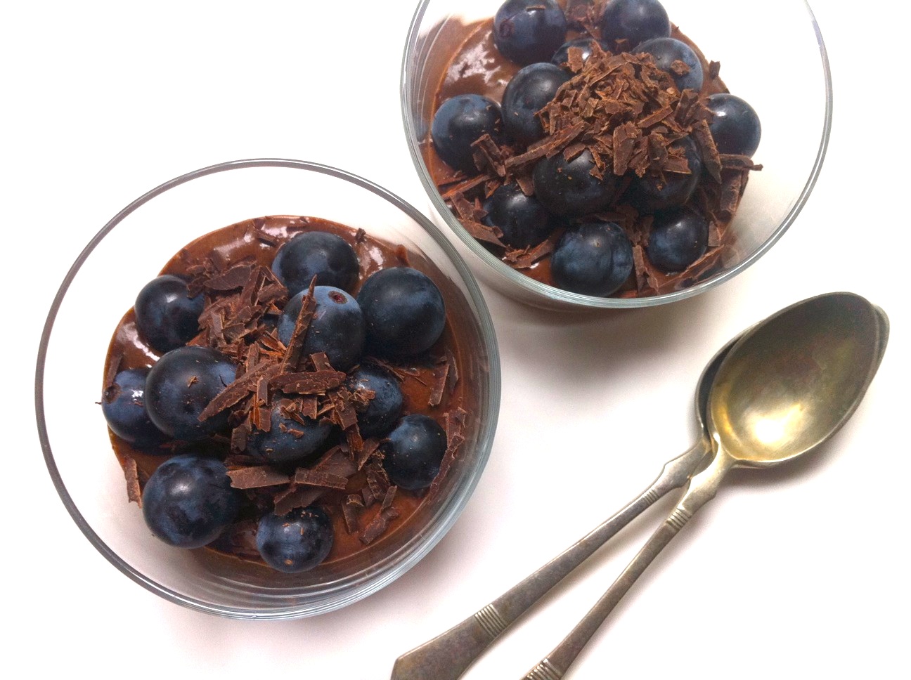 CHILI & VANILIA Csokoládéhab otelló szőlővel