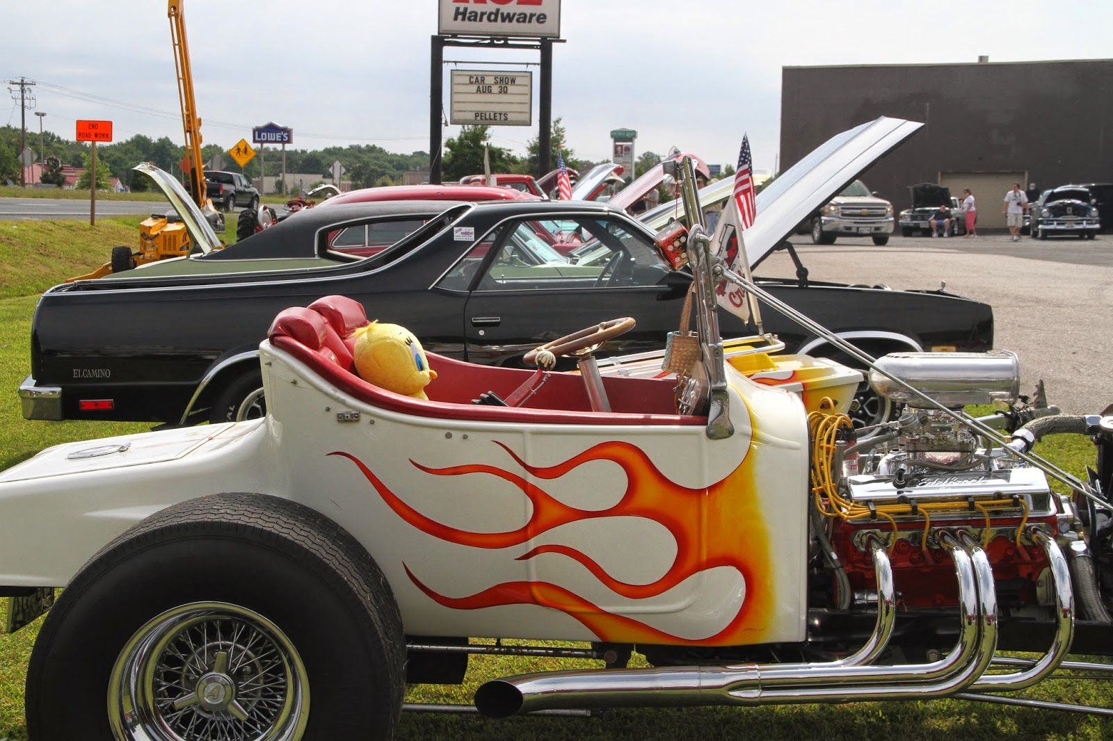 The Public Eye 8/24/14 8/31/14