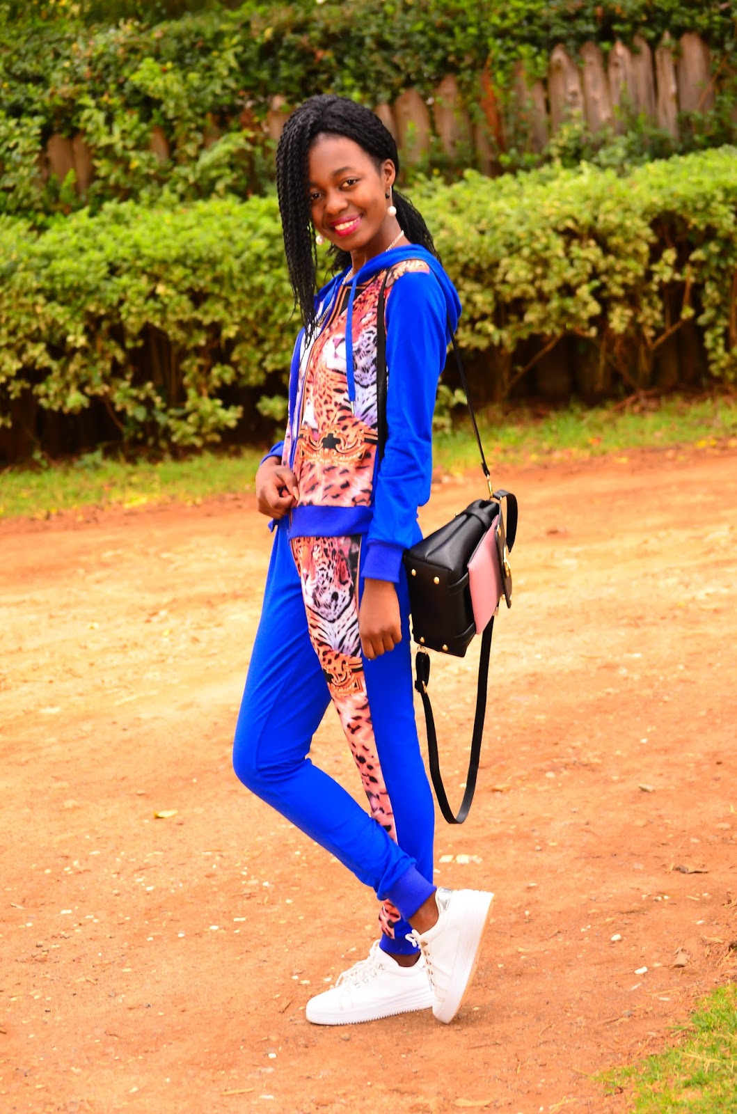 How To Wear A Sweatsuit