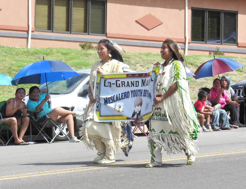 Carla's blog Red Hatters in Mescalero, New Mexico for July 2, 2016 Parade
