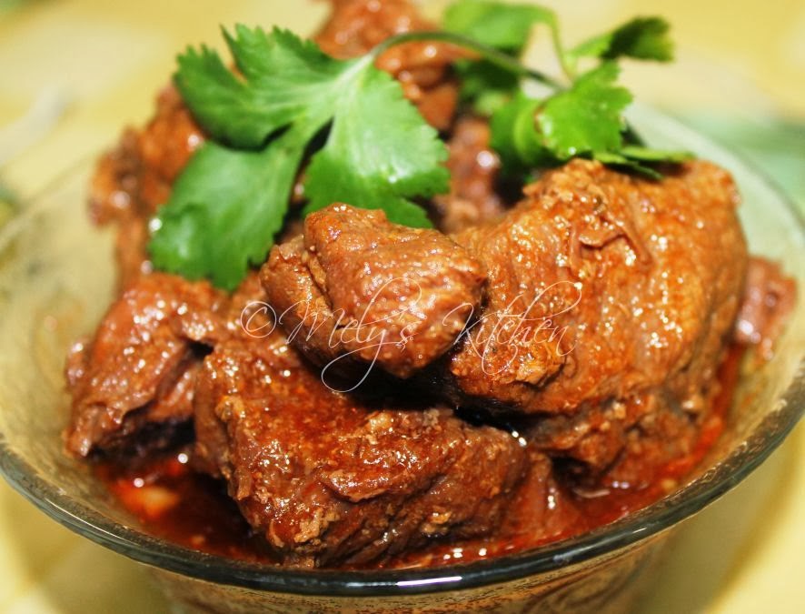 Mely's kitchen Beef Adobo