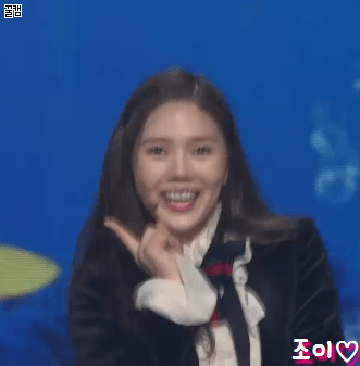 실시간 가요대축제 오마이걸.gif | 인스티즈