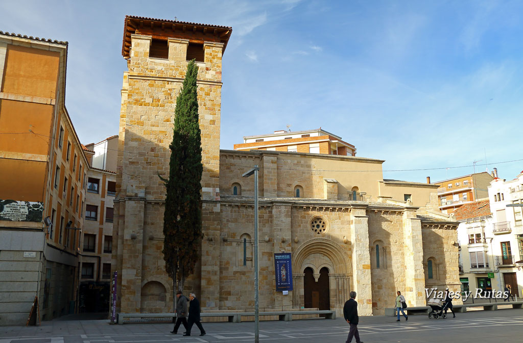 Iglesia de Santiago de Burgo, Zamora, románica de finales del siglo XI