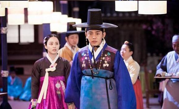 ‘'Tình sử Jang Ok Jung'’ mang đầy đủ mô tip phim Hàn 2