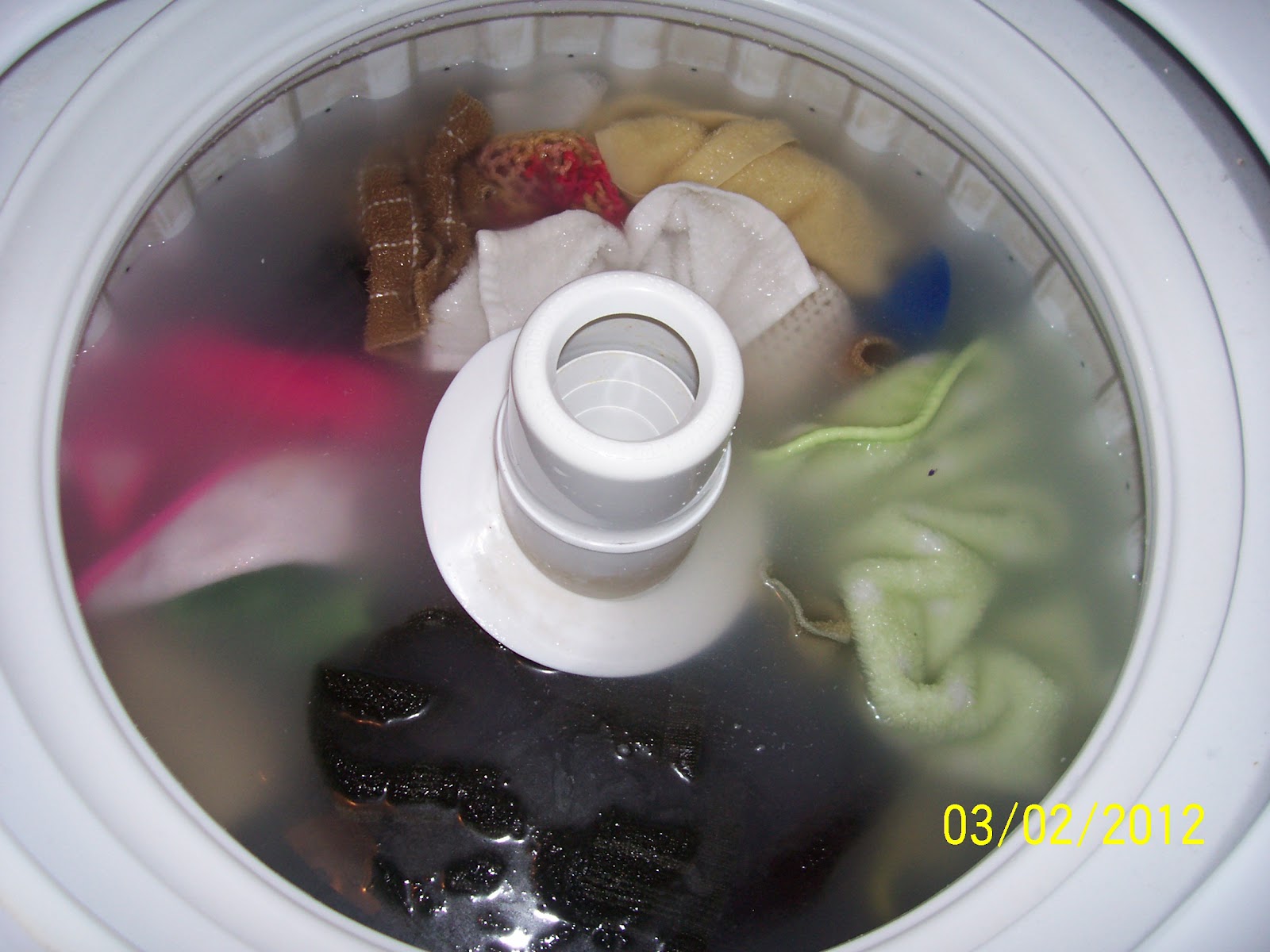 jodi's soapbox Homemade laundry detergent...does it work?!?